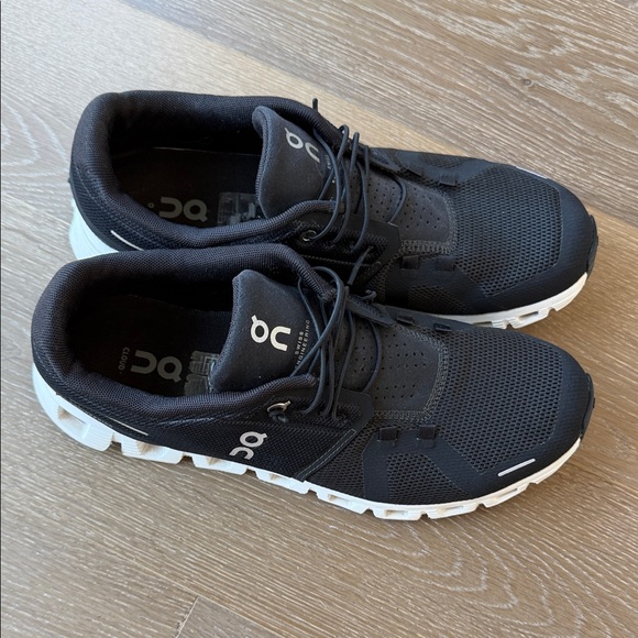 On Cloud 5 Running Women Shoes Size 10 - Picture 4 of 9